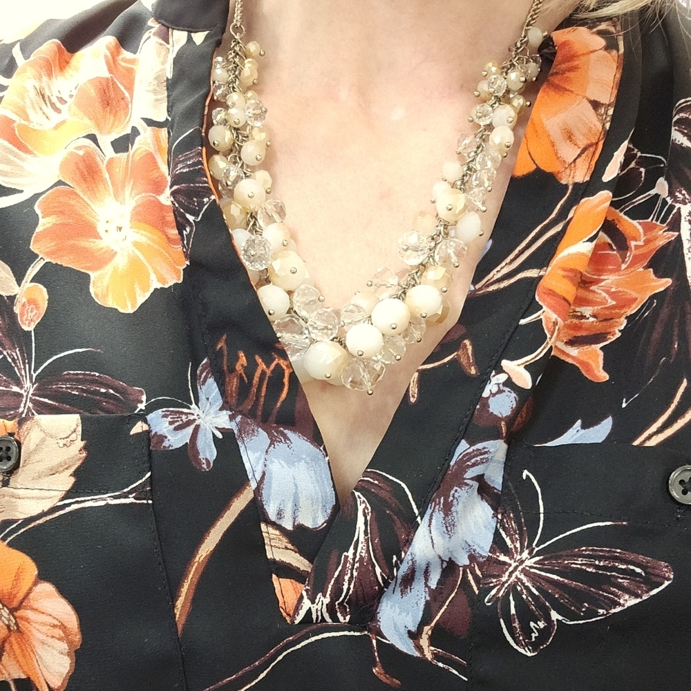 Vintage Gold and Cream Bead & Pearl Statement Necklace - Picture 11 of 12
